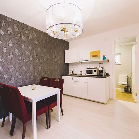 Derby Apart Hotel Alba Iulia Extérieur photo