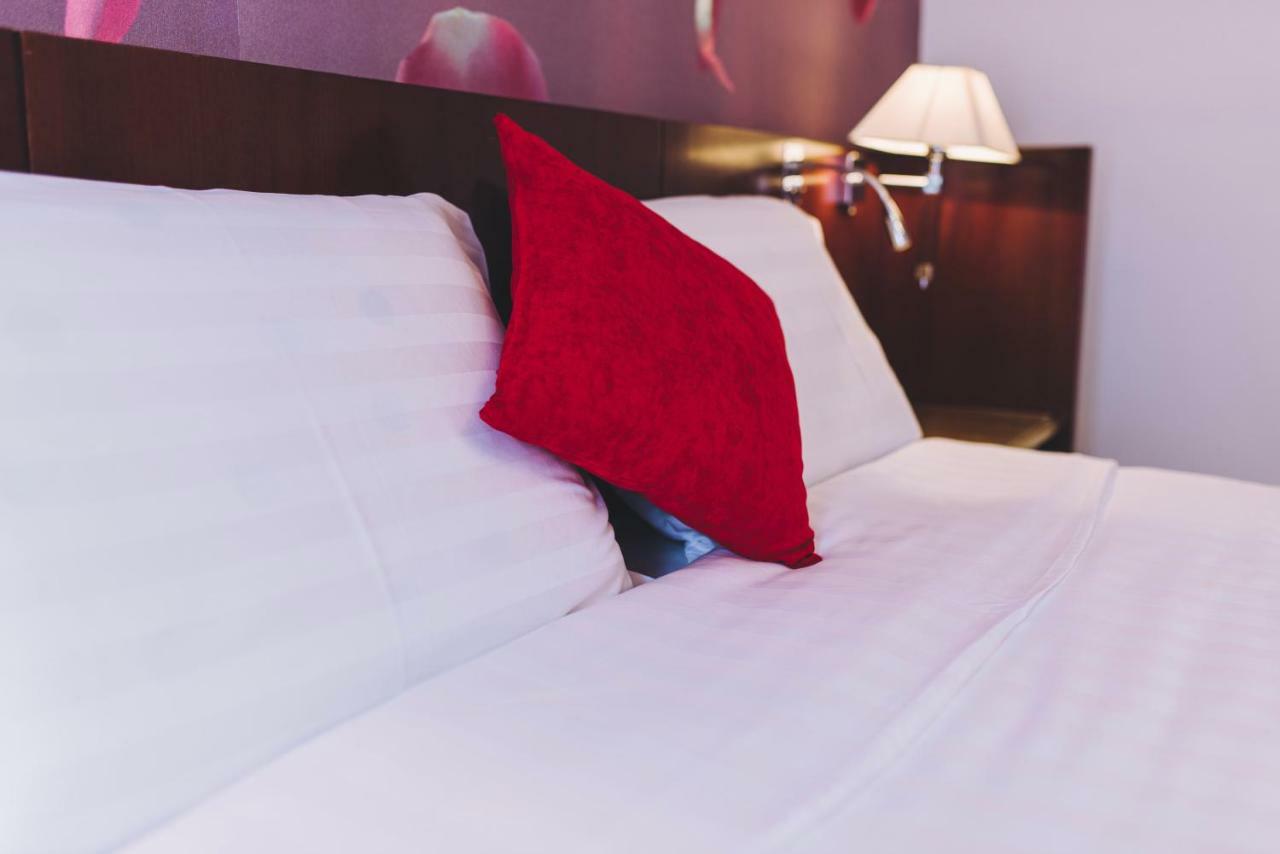 Derby Apart Hotel Alba Iulia Extérieur photo
