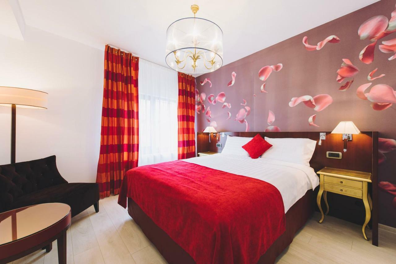 Derby Apart Hotel Alba Iulia Extérieur photo